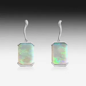 14KT White Gold Opal earrings