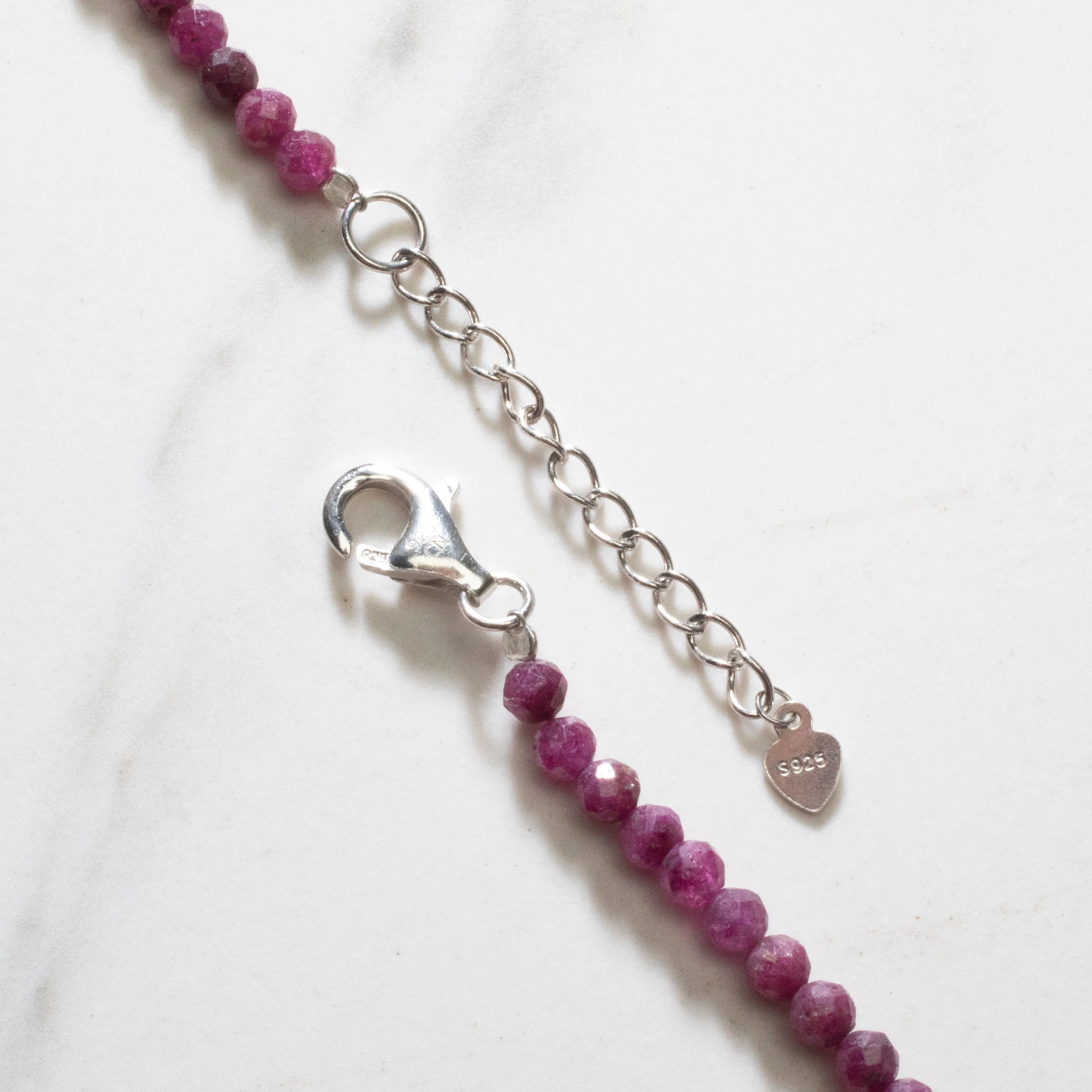 4mm Faceted Ruby Bead Necklace with 5 Pearls with 925 Silver Clasp