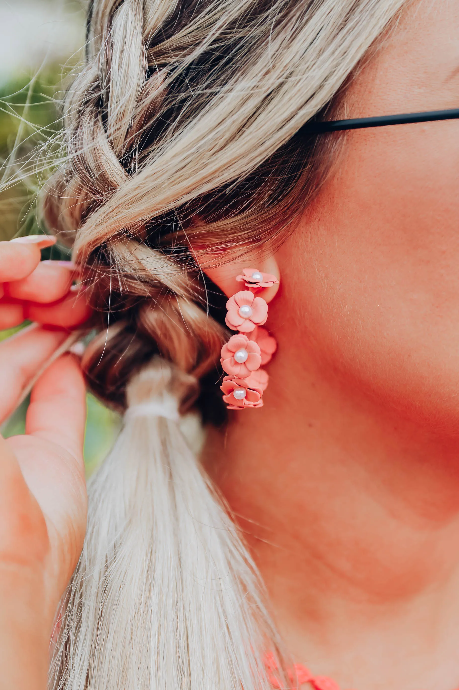 Amalia Earrings - Coral