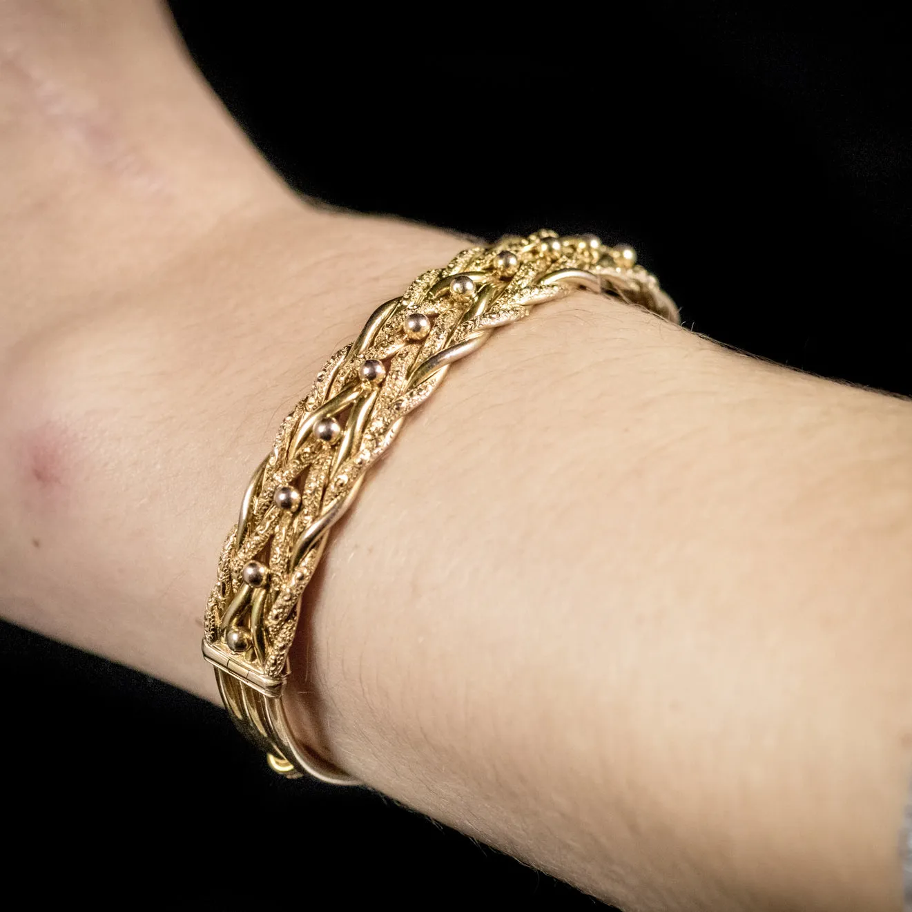 Antique Victorian 9Ct Gold Bangle Circa 1900