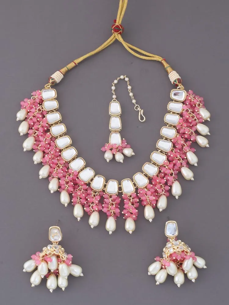 Coral Avantika Jewellery Set