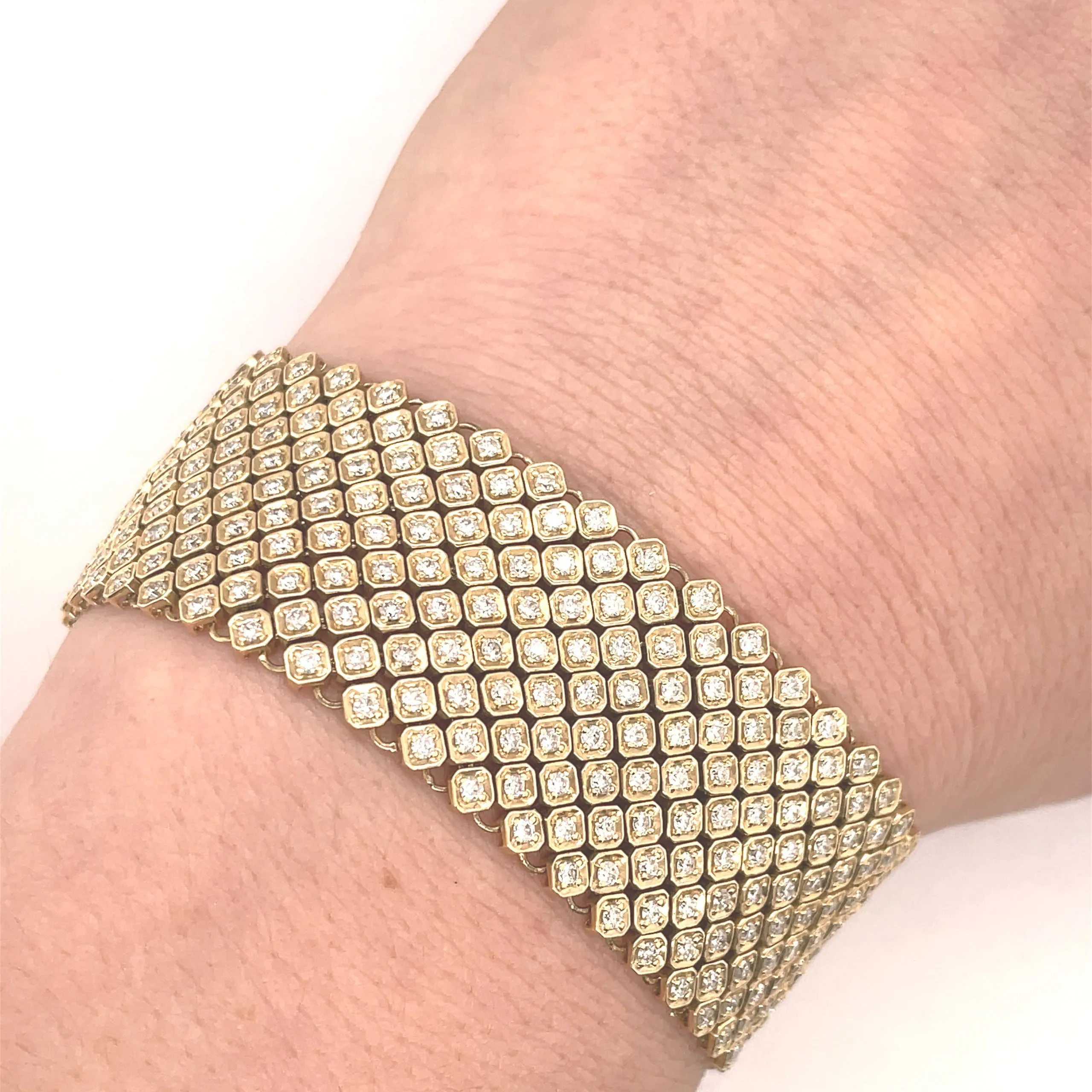 Diamond Mesh Link Bracelet