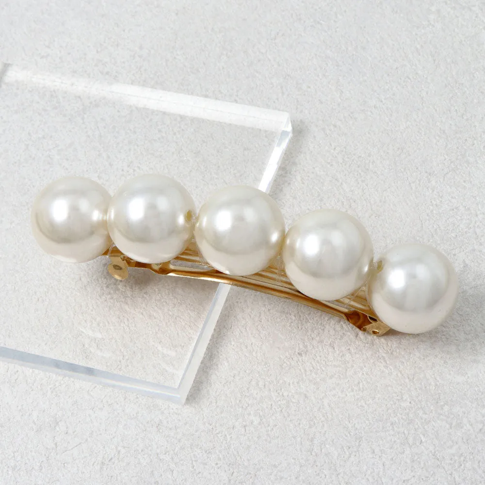 Oversized Pearl Hair Barrette