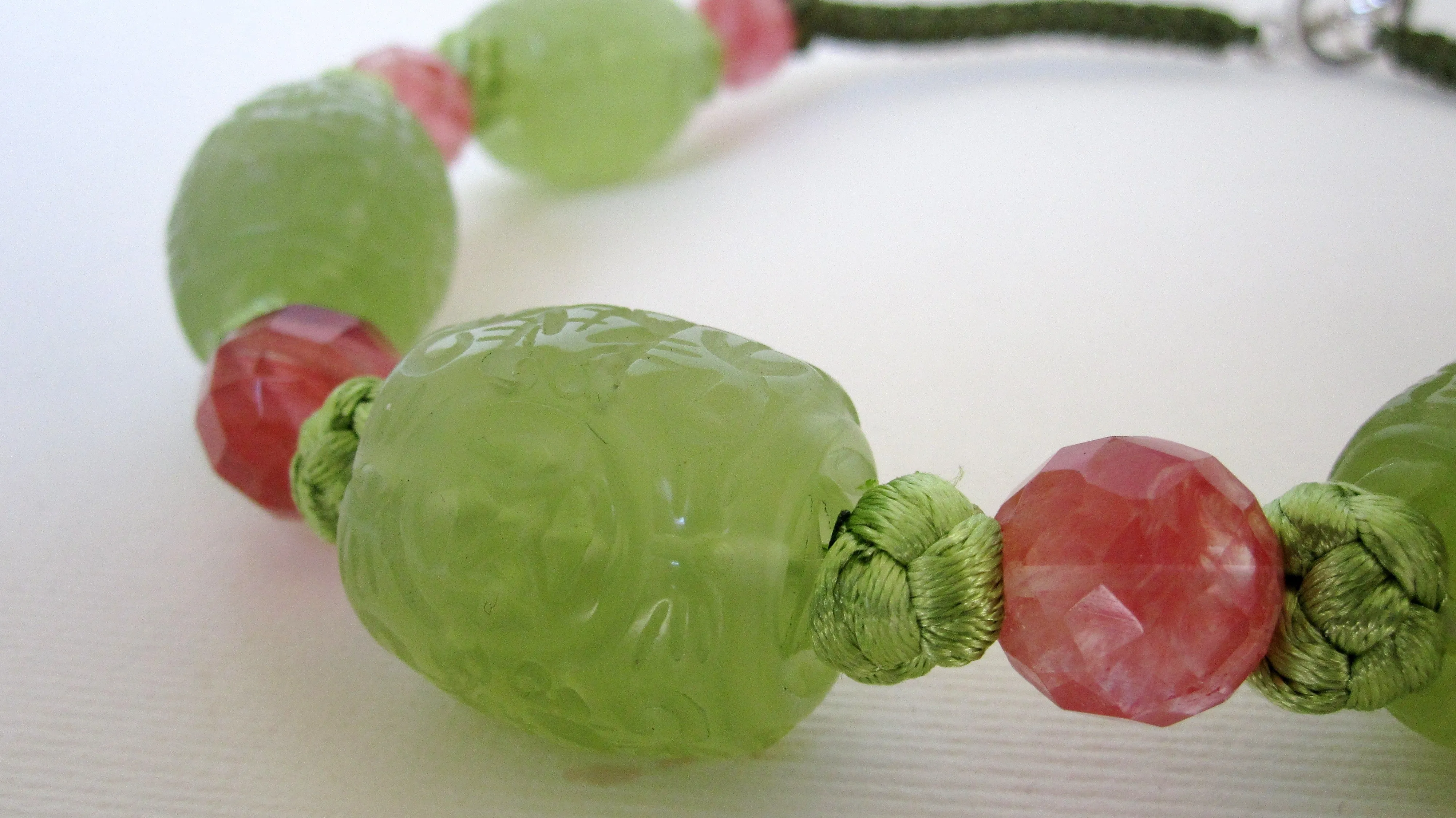 Shiu Jade Cherry Quartz Green Chinese Knots Necklace