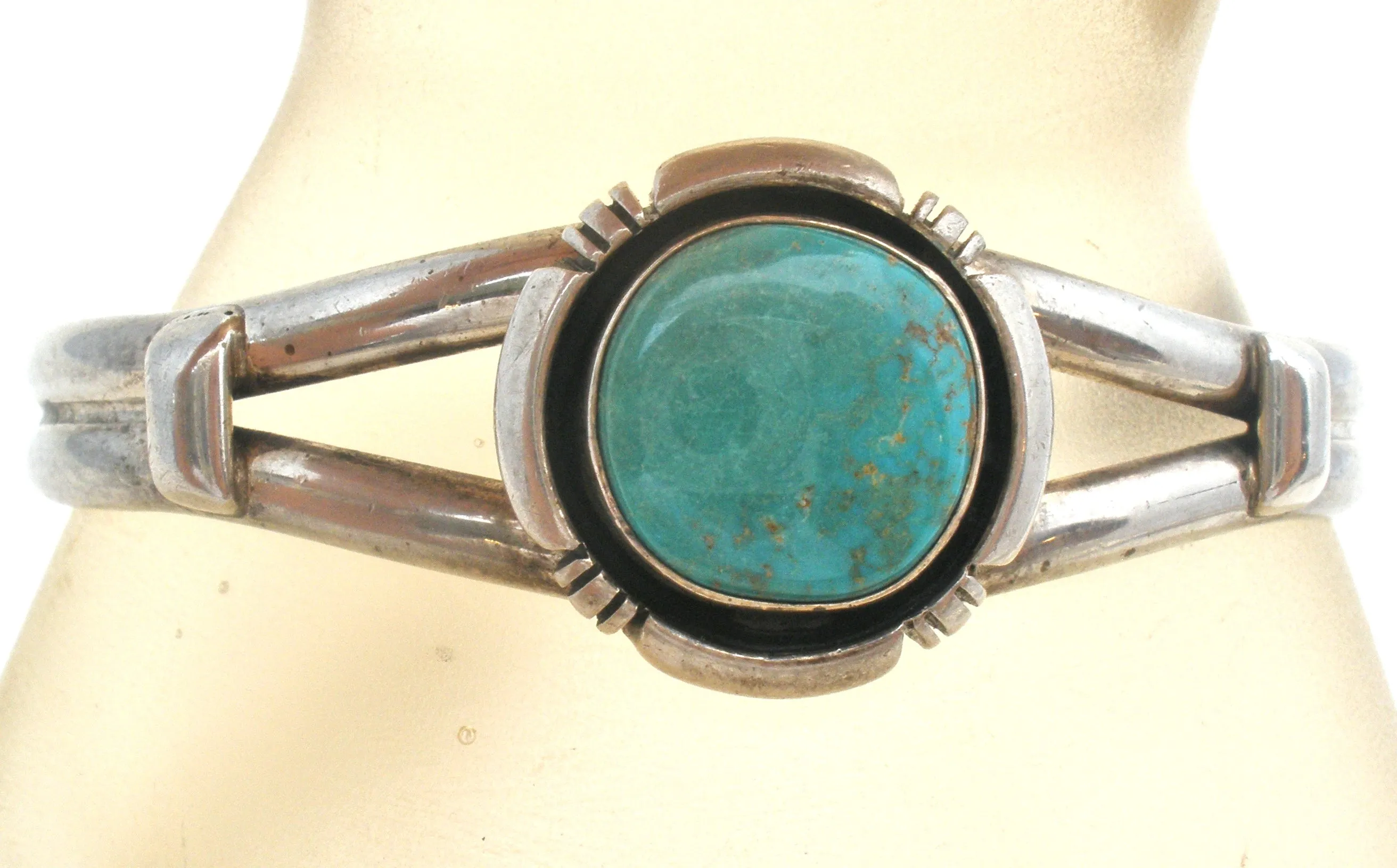 Sterling Silver Turquoise Cuff Bracelet DD Vintage